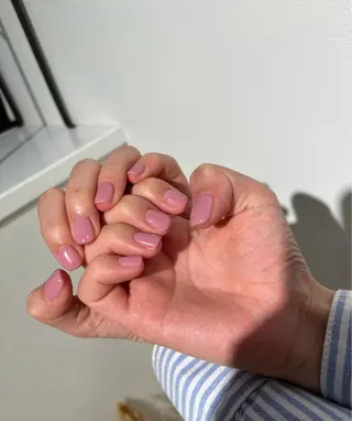 ネイル 小川 奈々花のネイルデザイン