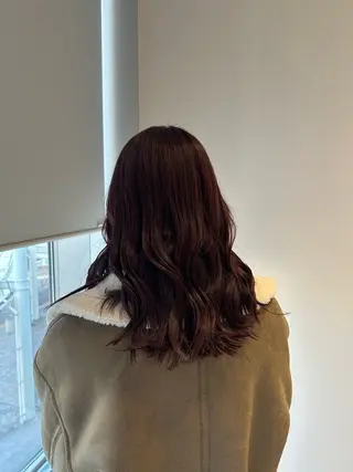 ミディアム 小谷 歩花のヘアスタイル