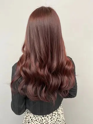 ロング 尾崎 虹美のヘアスタイル