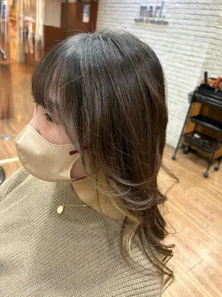 ロング 森田 詩音のヘアスタイル