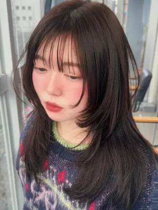 セミロング カラー Pocket仙台 💚モエリのヘアスタイル