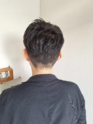 メンズ アクイール 前田 千晶のヘアスタイル