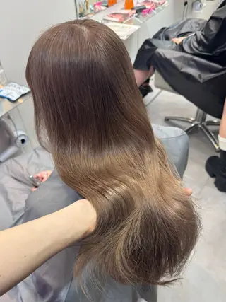 カラー KUREA /ブリーチ・艶髪モテのヘアスタイル