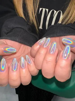 ネイル 個性派ネイル 🌼 ハルカ ♡の眉毛・アイブロウイメージ