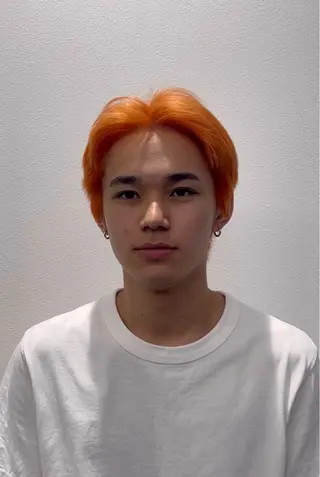 ショート カラー 🐈‍⬛ブリーチ カラー特化🐈‍⬛彩のヘアスタイル