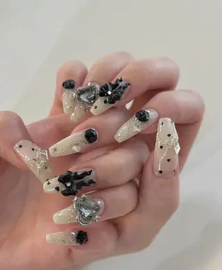 ネイル YUKI NAILのネイルデザイン