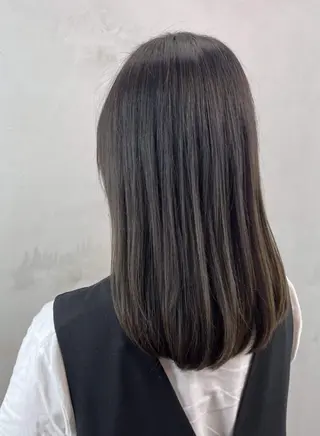 金子 彩心のヘアスタイル