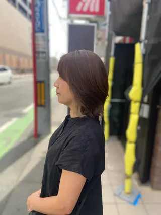 ミディアム カラー 青山 光のヘアスタイル