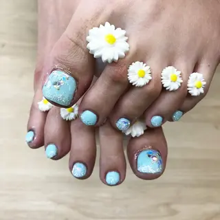 ネイル esNail&eye イーズネイル＆アイのネイルデザイン