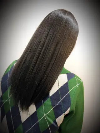 カラー 守屋 智紀のヘアスタイル