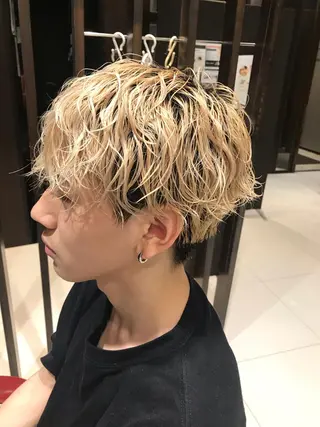 ショート 下條 真のヘアスタイル