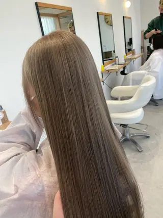 ロング カラー 鍵谷 公宏のヘアスタイル