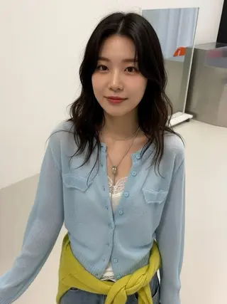 セミロング カラー 韓国レイヤーカット 🫧大阪梅田レイヤーのヘアスタイル