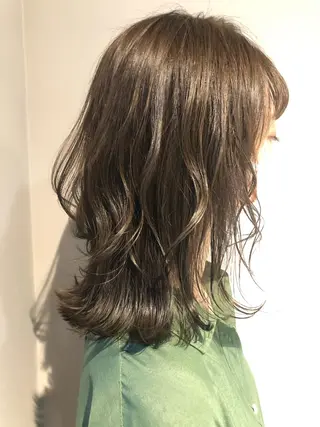 ミディアム カラー ブリーチ👩🦳/ ✂︎MANAMIのヘアスタイル