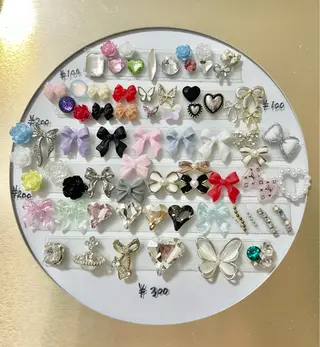 ネイル Nail Salon Repos【ルポ】のネイルデザイン