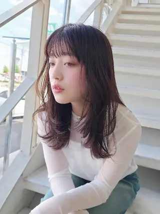セミロング カラー レイヤーカット/ ウルフカット/大橋 のヘアスタイル