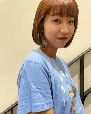 ショート カラー tomo🍒パーマ ハイトーン似合わせのヘアスタイル