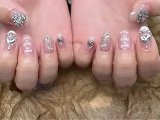 ネイル ToliyDeliy Nail Salonのネイルデザイン