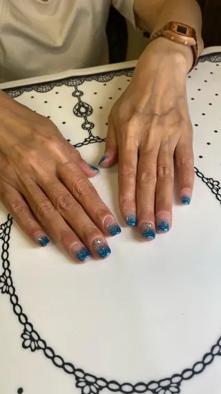 ネイル EYEST クロダのネイルデザイン