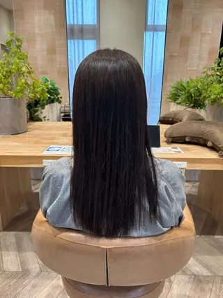ロング カラー 小関 琴瑚のヘアスタイル