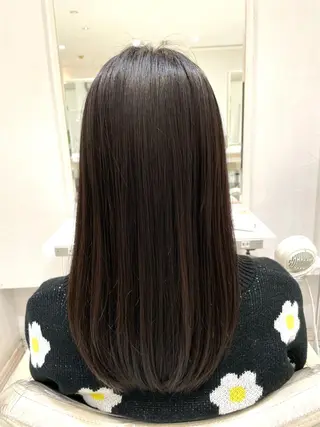 セミロング パーマ ユ カの眉毛・アイブロウイメージ