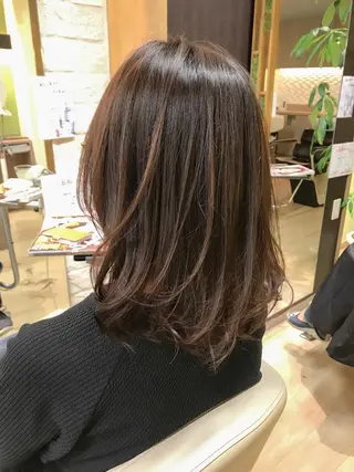 ミディアム ❣️大人色気レイヤー 美髪縮毛 金山❣️のヘアスタイル