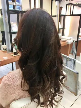 カラー ブリーチ/バレイヤ ージュ川端裕司のヘアスタイル