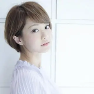 ショート 🇰🇷韓国風艶髪✨ 髪質改善 倉岡しおんのヘアスタイル