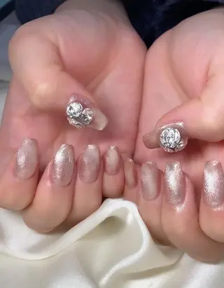 ネイル マツエク・マツパ アイブロウ Nail&eye Belire 新宿のネイルデザイン