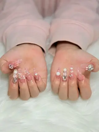 ネイル AURA NAIL🎀💅のネイルデザイン