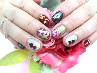 ネイル ユリシスネイル 担当近藤のネイルデザイン