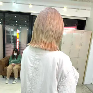 ショート カラー トレンドボブ /ミリヤのヘアスタイル