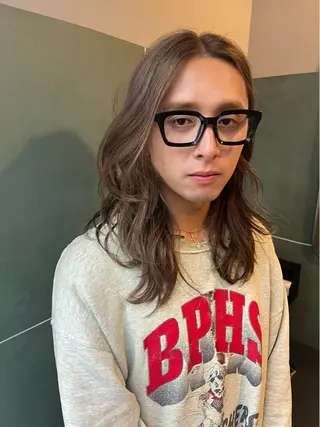 メンズ 網谷 萌夏のヘアスタイル