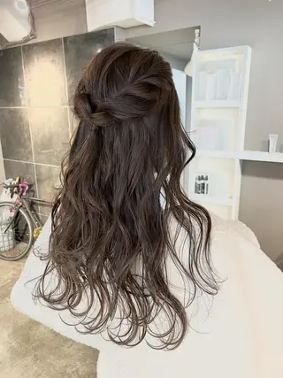 ロング カラー ヘアアレンジ キッズ ネイル マツエク・マツパ アイブロウ 透明感カラー🤎 ゆりのヘアスタイル