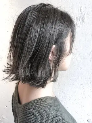 ショート カラー 土谷 敦郎のヘアスタイル