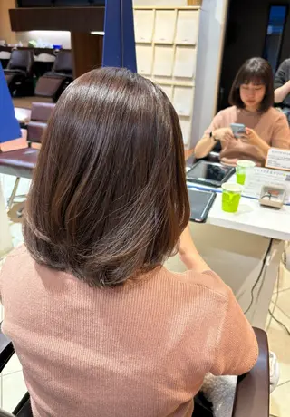 ミディアム 庄司 桜のヘアスタイル