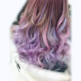 ロング WEST OLAND 安藤のヘアスタイル