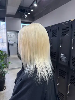 カラー ルシ🎨/ハイトーン デザイン/髪質改善のヘアスタイル