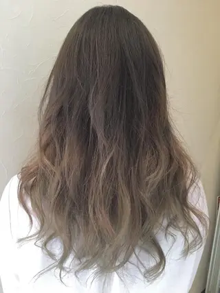 セミロング カラー ヘアアレンジ IVY villa Suzu.のヘアスタイル