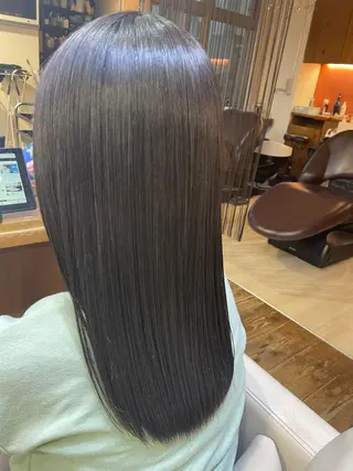 ミディアム 山木 裕子のヘアスタイル