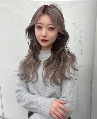 ロング カラー 韓国/レイヤー/ 透明感🩶ひかる🩶のヘアスタイル