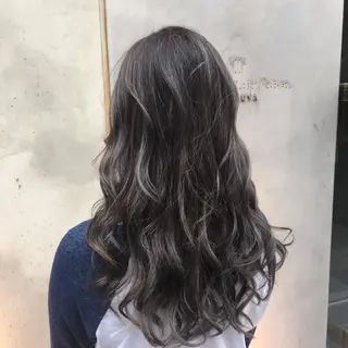 カラー mayu .のヘアスタイル