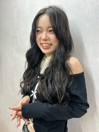 ロング カラー オリーブ/ 透明感カラー/れいあのヘアスタイル