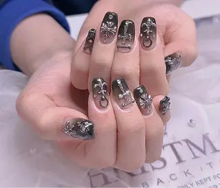 ネイル 長さだし専門店 M2　rikaのネイルデザイン