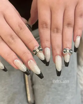 ネイル SALON ELVI.のネイルデザイン