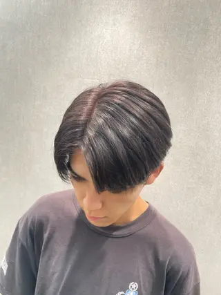 メンズ ニュアンスカラー/ 🫧レミ(坊主)のヘアスタイル