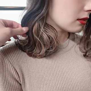 カラー なかの たくみのヘアスタイル