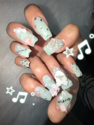 ネイル kana/モード ・グランジ໒꒱のネイルデザイン