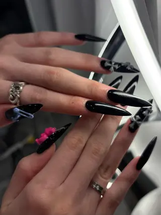 ロング SEINA_ NAIL🐈‍⬛💗のネイルデザイン