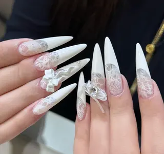 ネイル Pure&Rich Nailのネイルデザイン